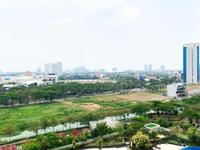 Studio Springlake Summarecon Bekasi Apartment near Shopping Mall By Travelio